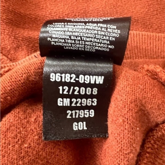 Women’s Harley Davison Full Zip Hoodie embroidery on hood. Letters sewn on front - Picture 6 of 6